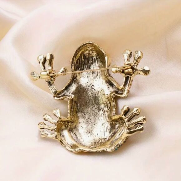 🩵 NEW Stunning & sparkling large frog brooch 🩵 - Picture 3 of 8